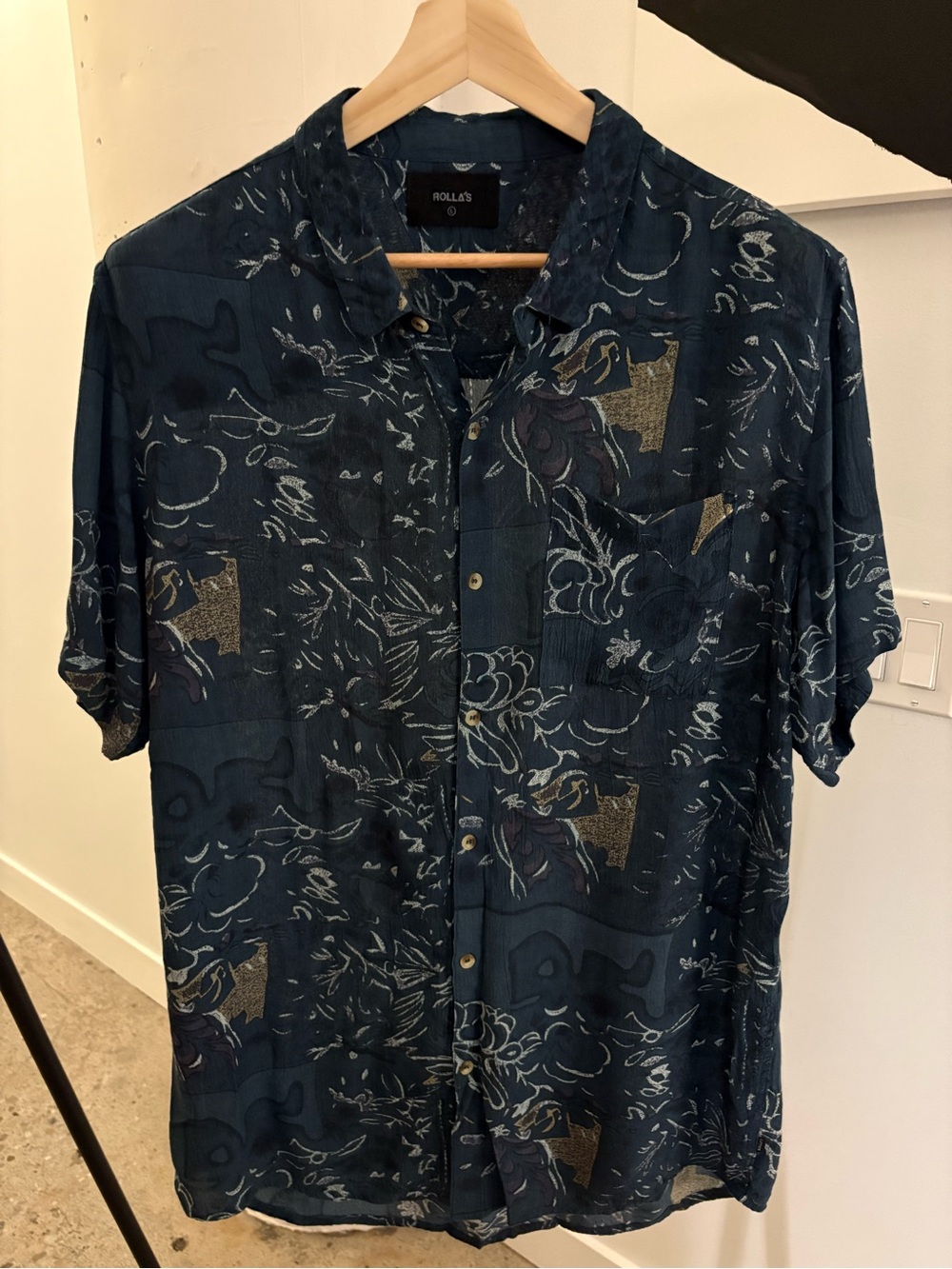 ROLLA'S Green Floral-Print Short Sleeve Button Down Shirt